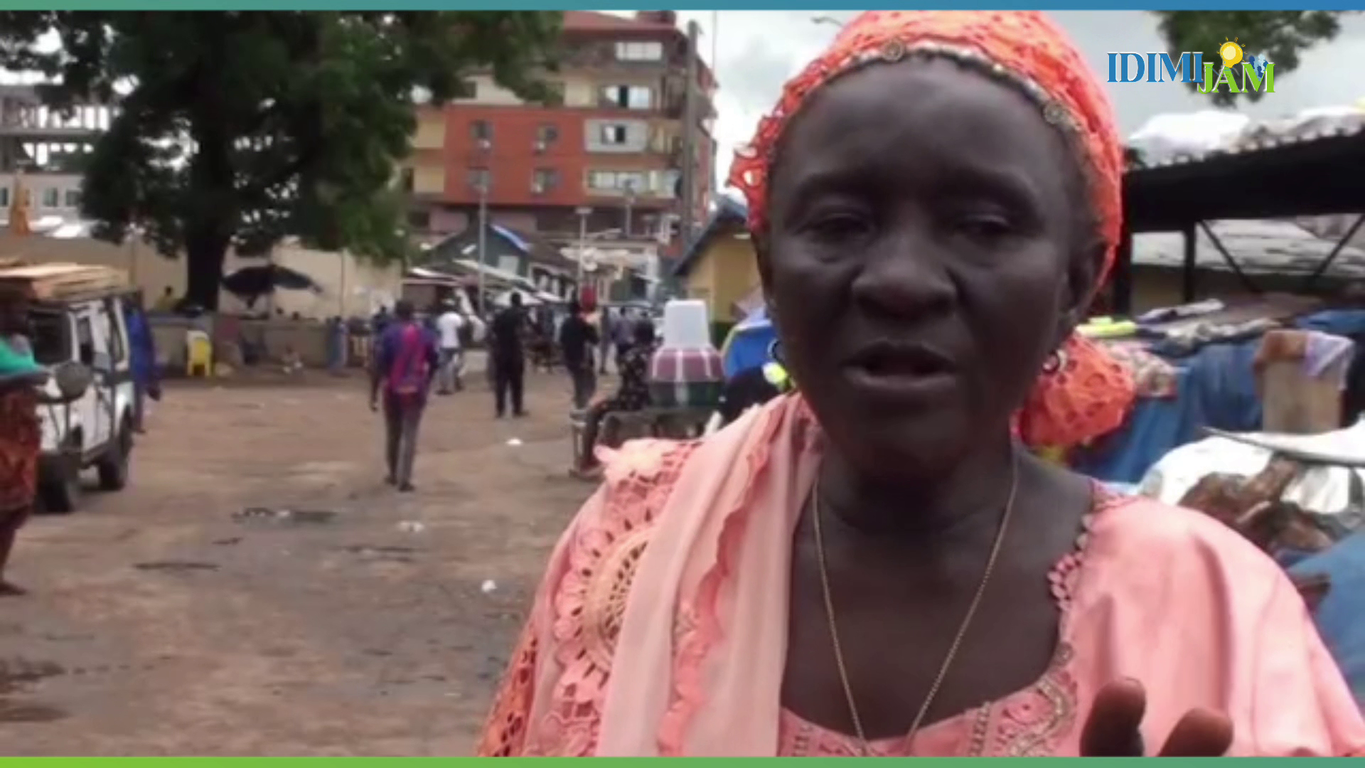 Téminétaye : des femmes au cœur de la fumaison de poisson, entre courage et précarité
