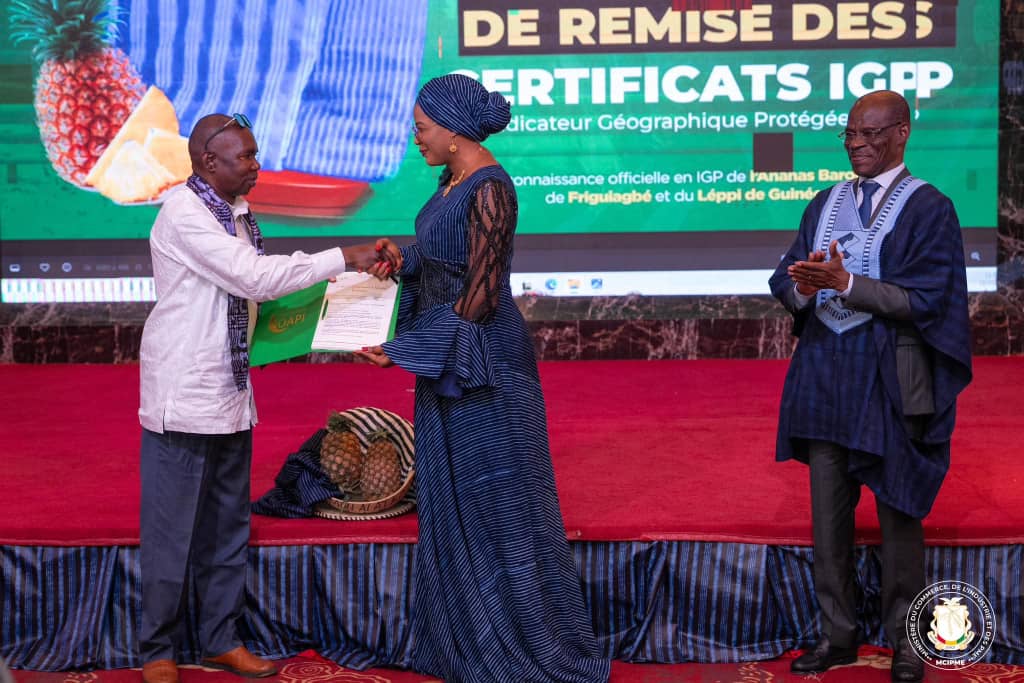 La Guinée célèbre la reconnaissance internationale de l’Ananas Baronne de Friguiagbé et du Léppi