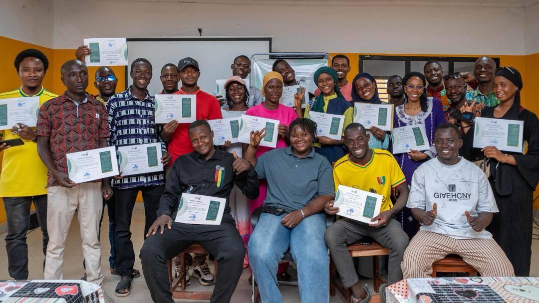 Blog Camp de Beyla : Ablogui renforce les compétences de 20 jeunes sur le journalisme citoyen