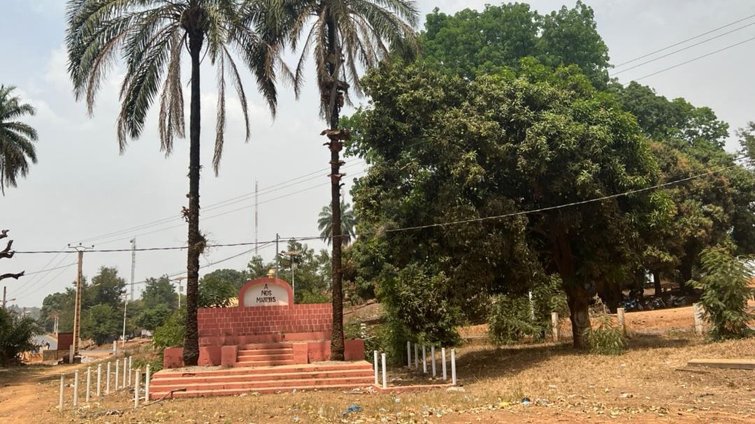 La Place des Martyrs de Beyla, entre mémoire historique et abandon préoccupant
